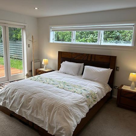 The Perfect Getaway For Two In A Large Suite Whanganui Exterior foto