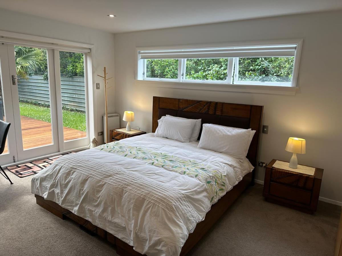 The Perfect Getaway For Two In A Large Suite Whanganui Exterior foto